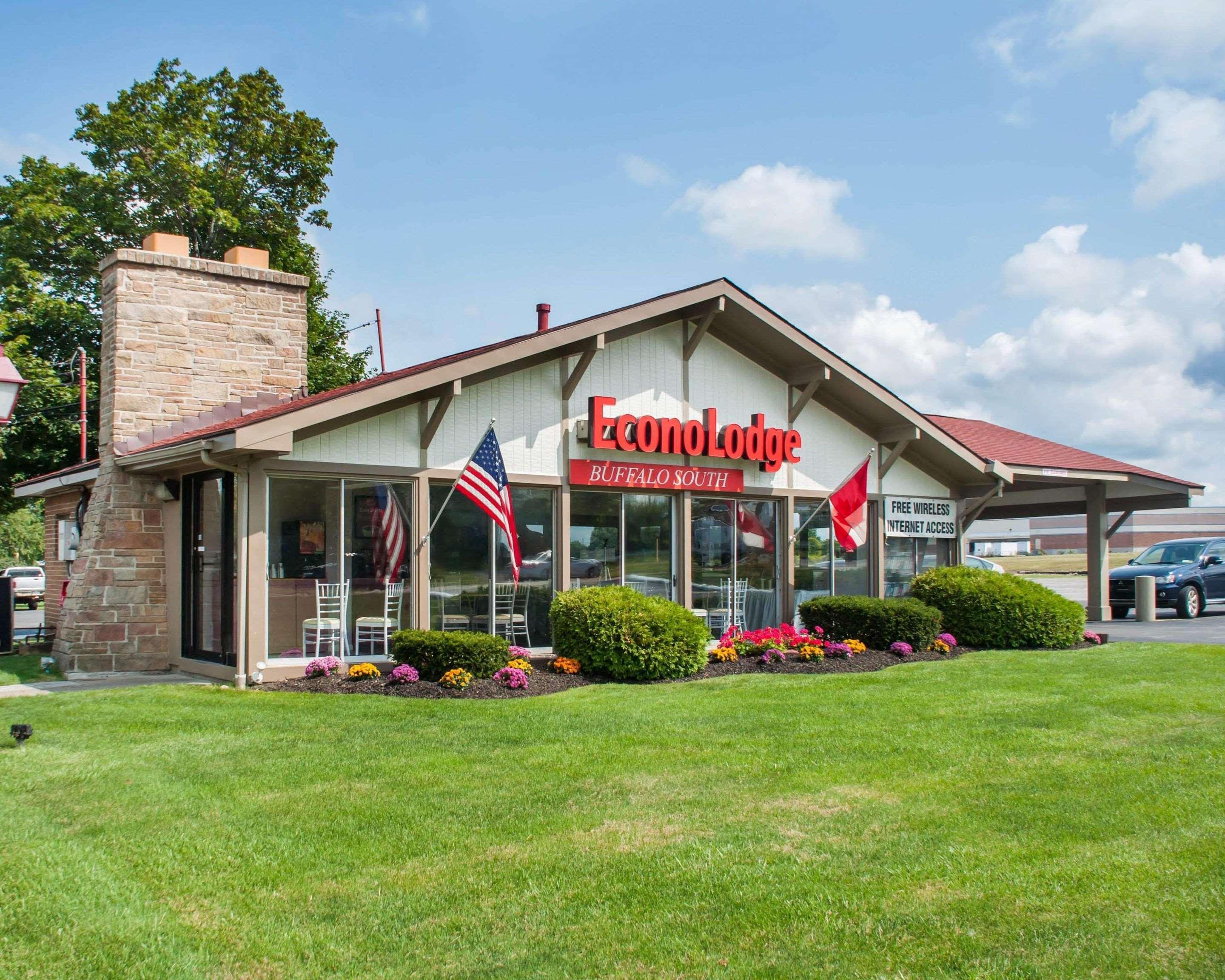 Econo Lodge Buffalo South Blasdell Екстер'єр фото