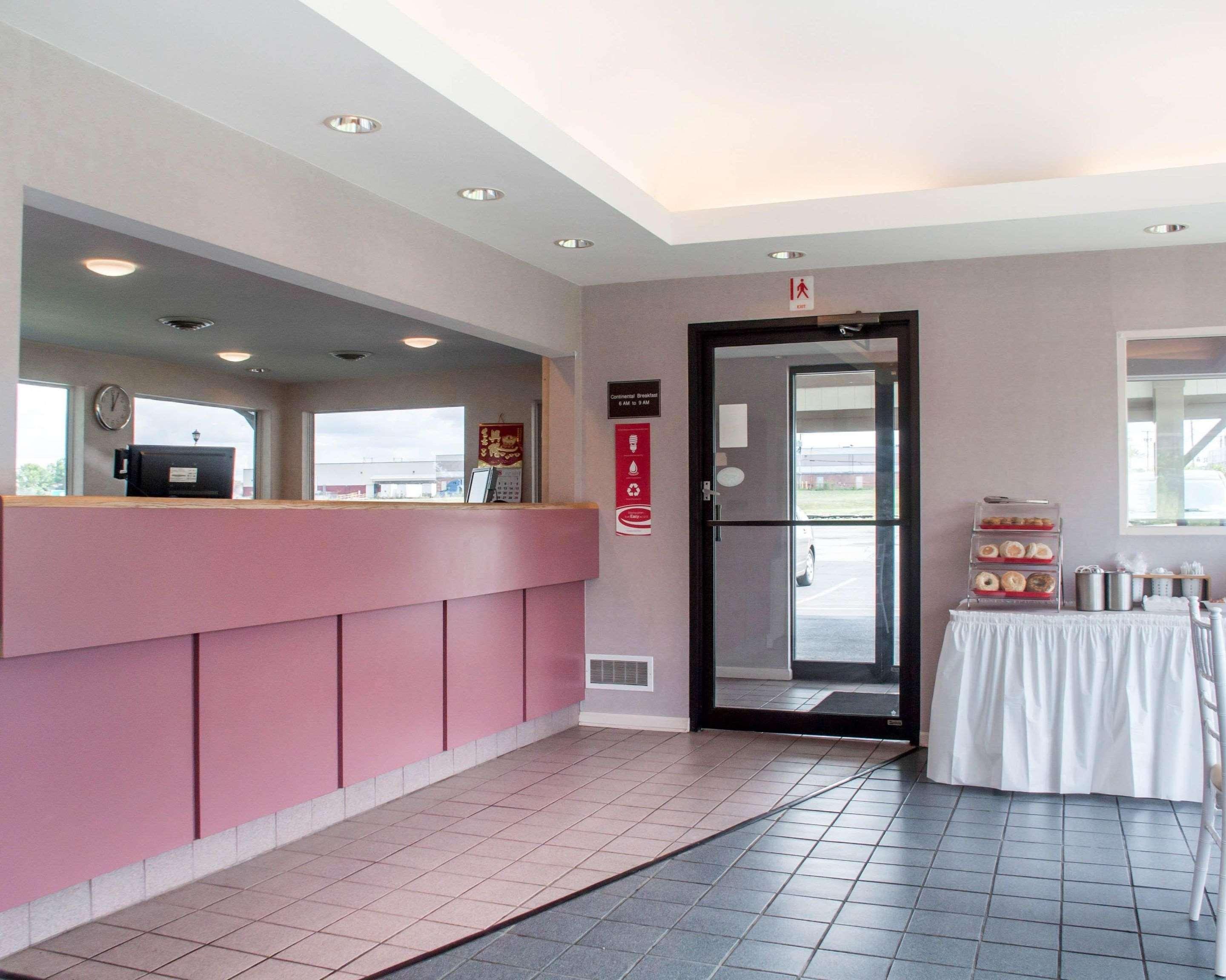 Econo Lodge Buffalo South Blasdell Екстер'єр фото