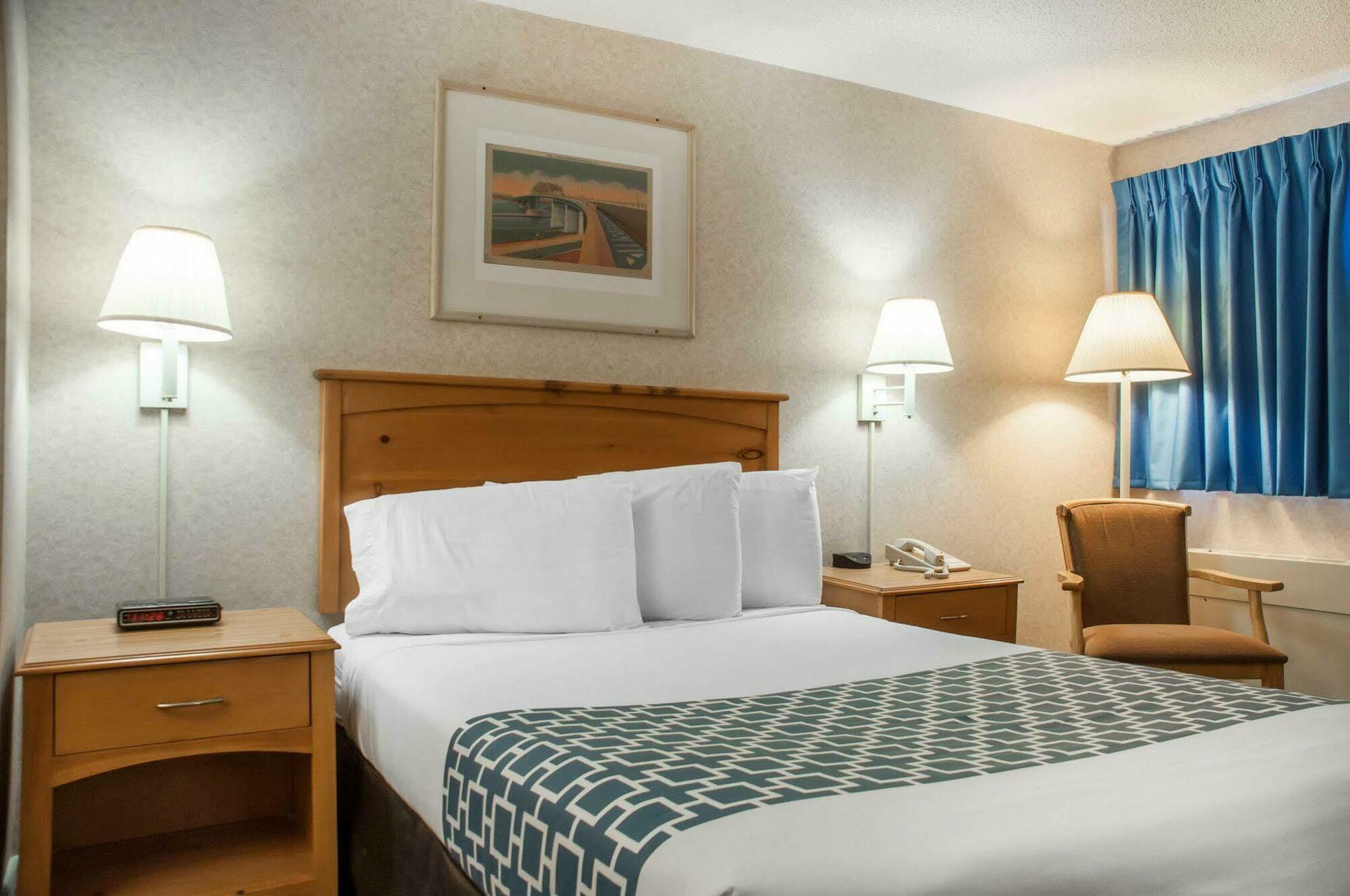 Econo Lodge Buffalo South Blasdell Екстер'єр фото